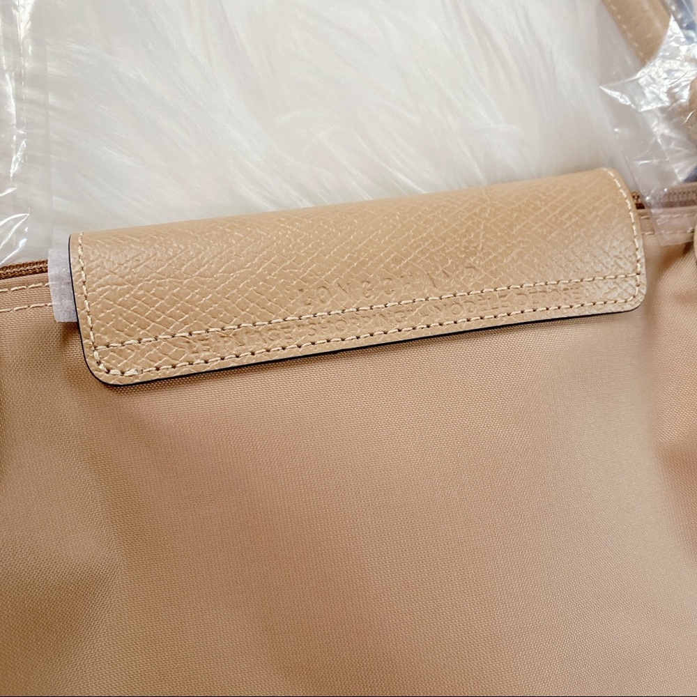 Longchamp Le Pliage Club Tote. Large - Picture 5 of 9